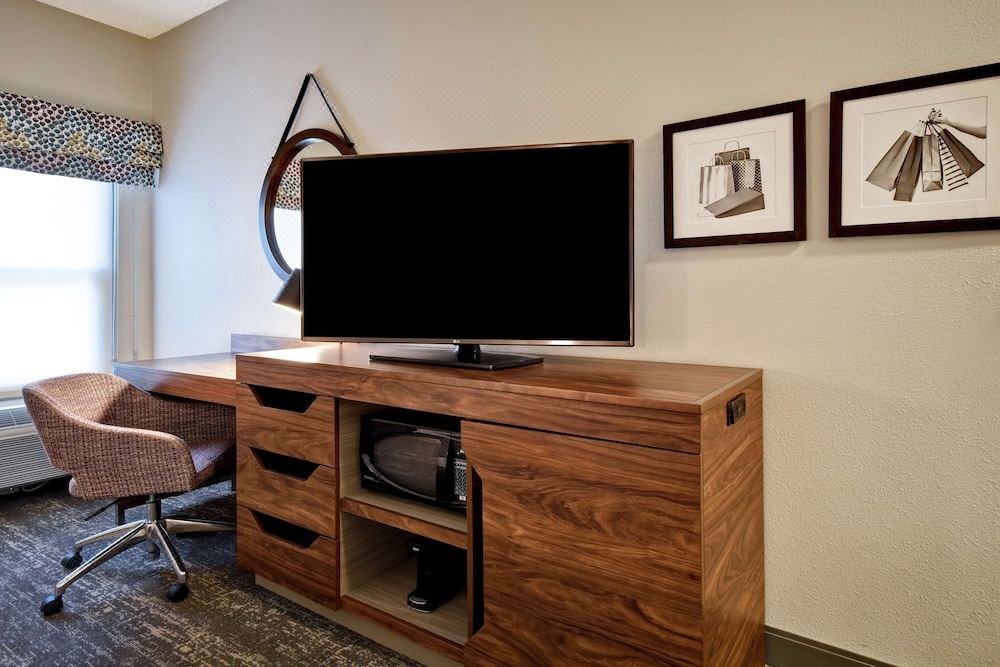 Photo of Livingroom in Buford