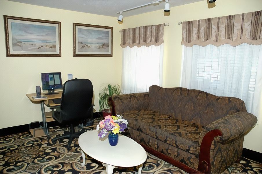 Photo of Livingroom in Apalachicola