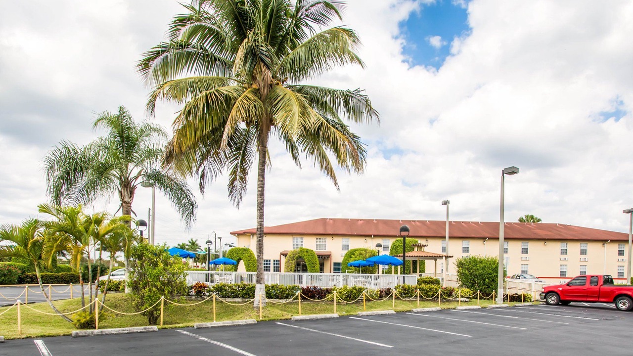 Photo of Others in Florida City