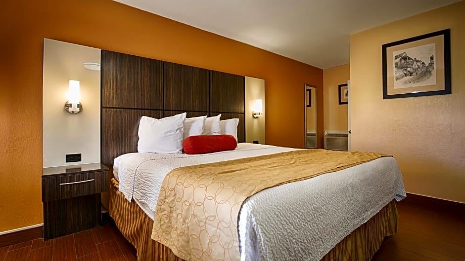 Photo of Bedroom in St. Augustine Historic District