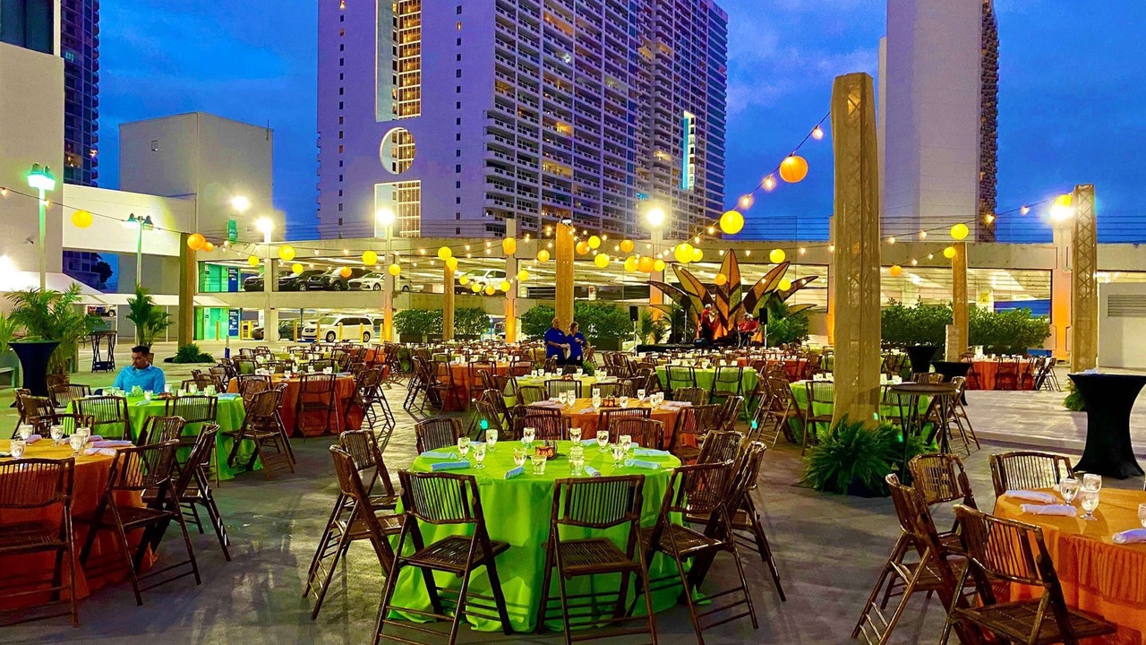 Photo of Others in Downtown Miami