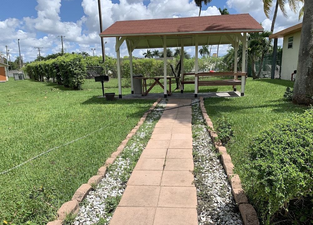 Photo of Buildings in Florida City