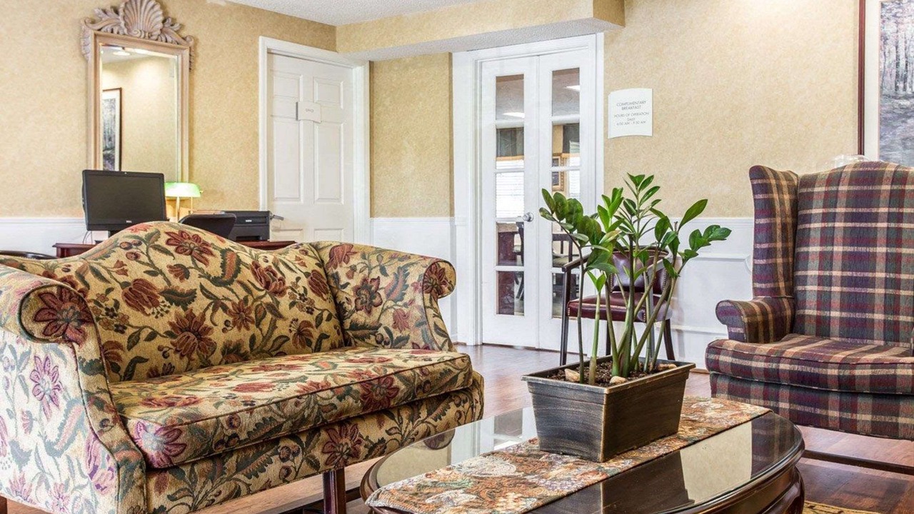 Photo of Livingroom in Conyers