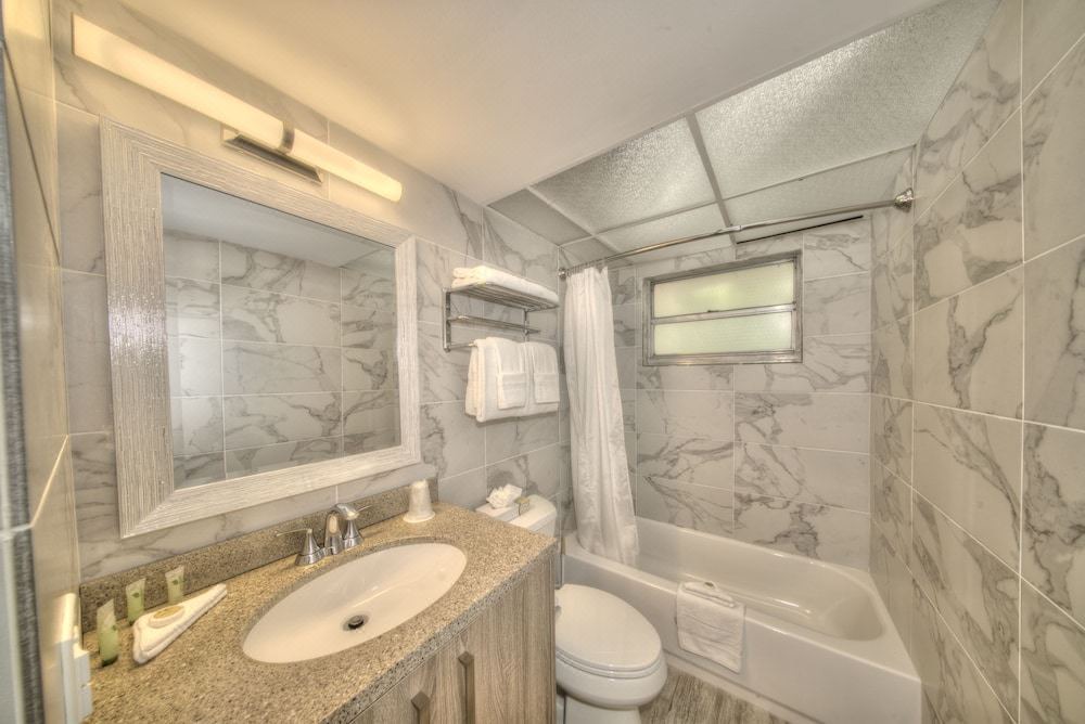 Photo of Bathroom in Pompano Beach