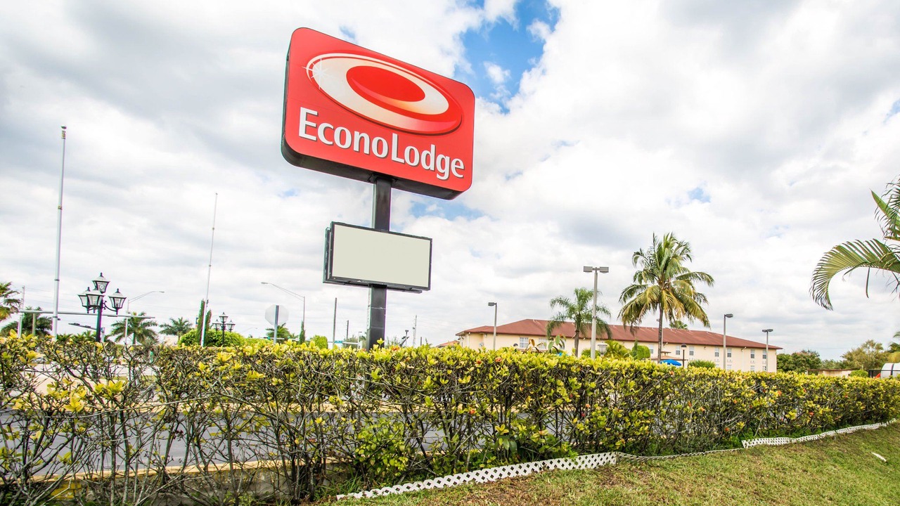 Photo of Buildings in Florida City