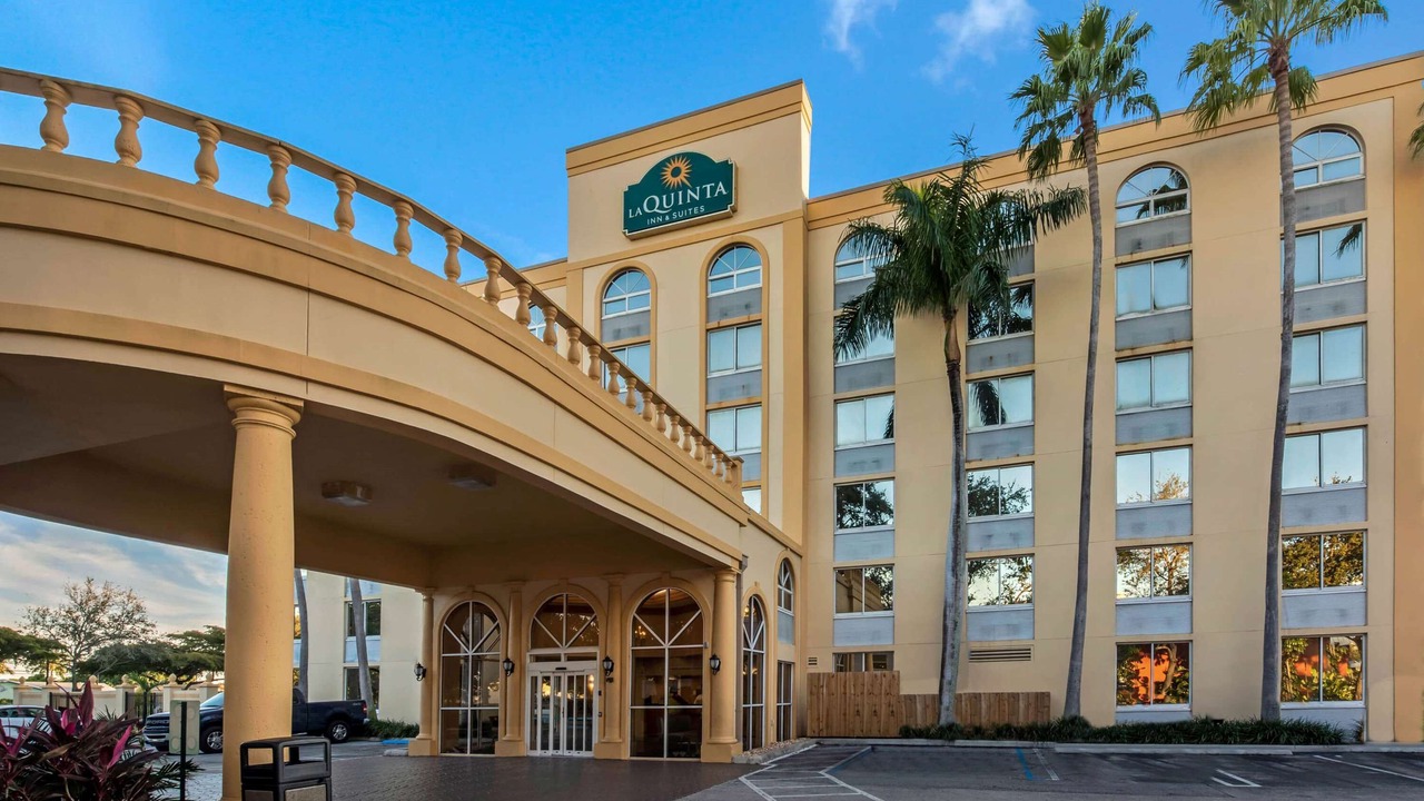 Photo of Buildings in West Palm Beach