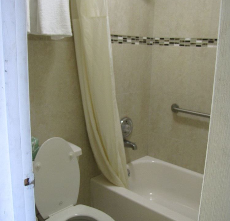 Photo of Bathroom in Florida City