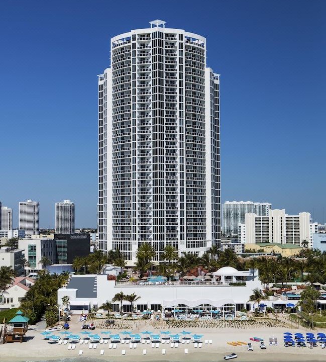 Photo of Others in Sunny Isles Beach