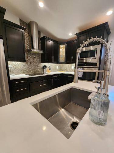 Photo of Kitchen in College Park