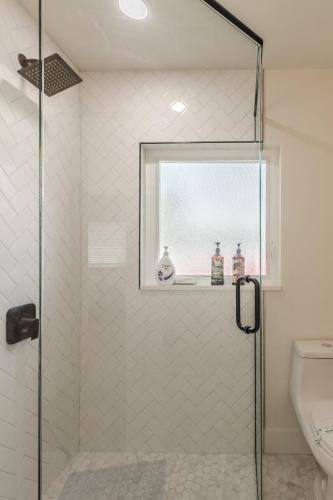 Photo of Bathroom in College Park