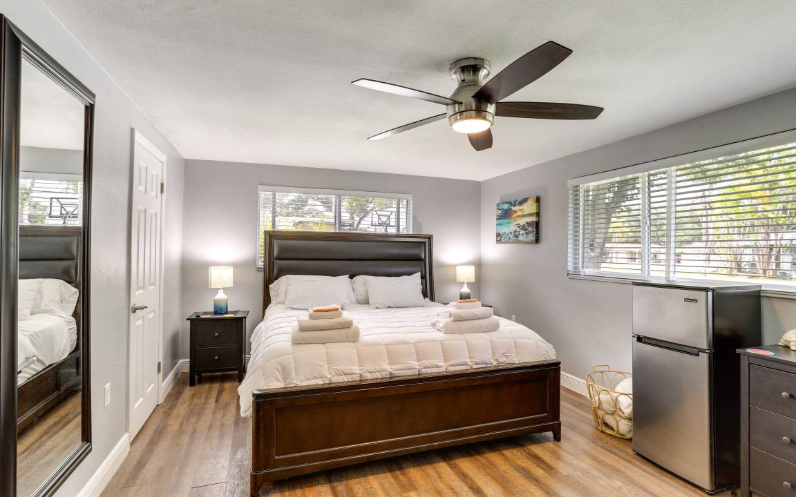 Photo of Bedroom in Pinellas Park