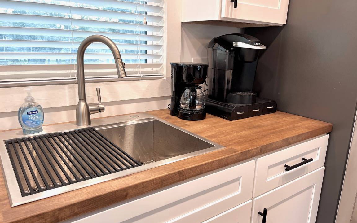 Photo of Kitchen in Mid Island