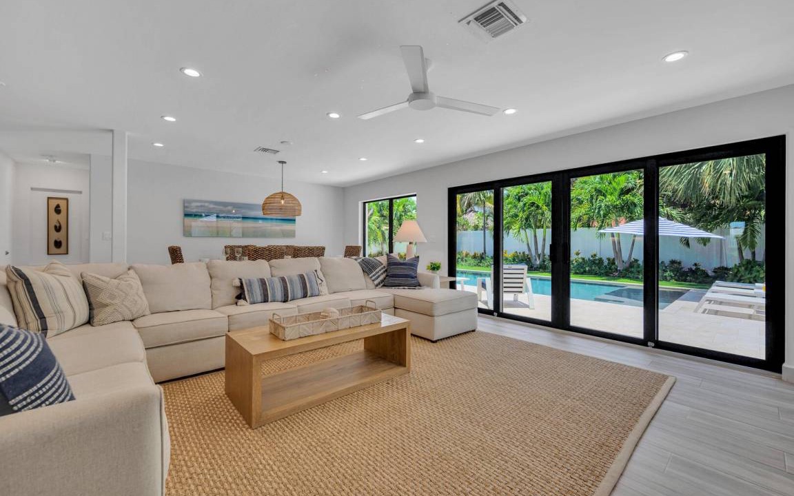 Photo of Livingroom in Barrier Island