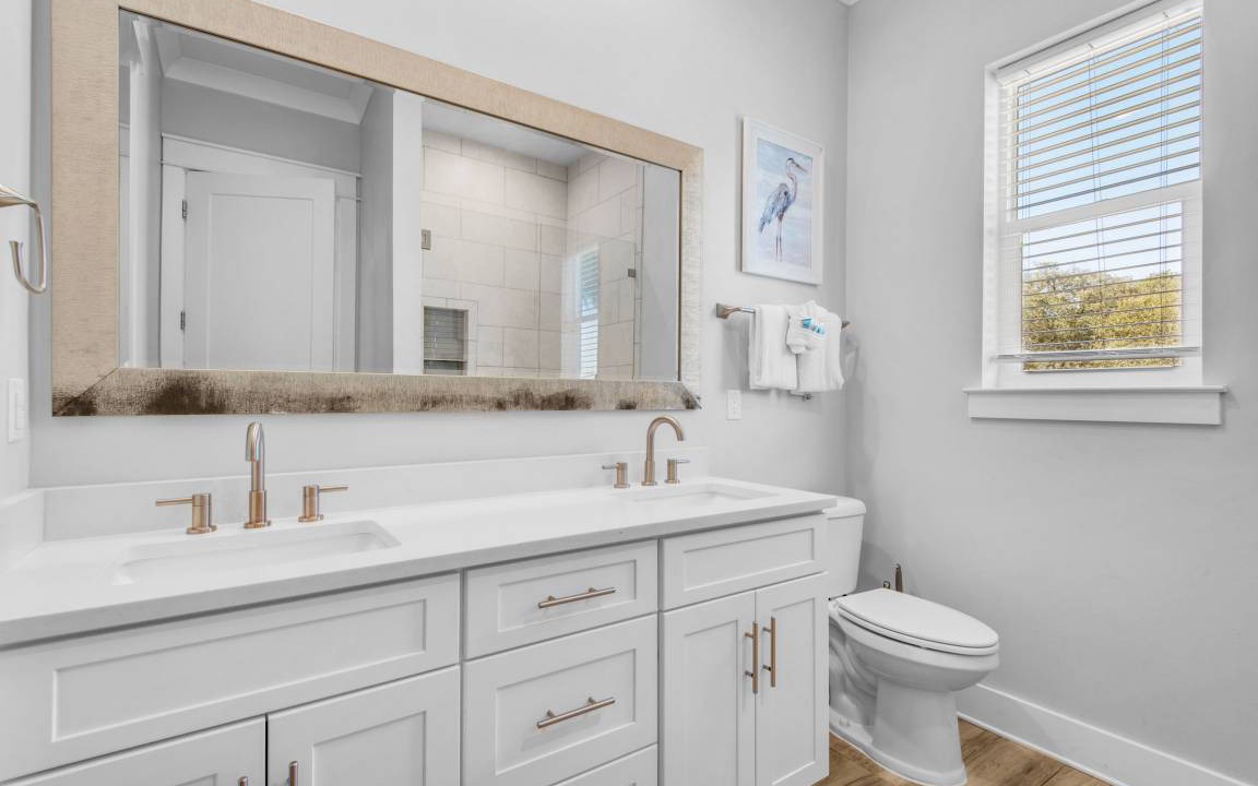 Photo of Bathroom in Emerald Waters Village