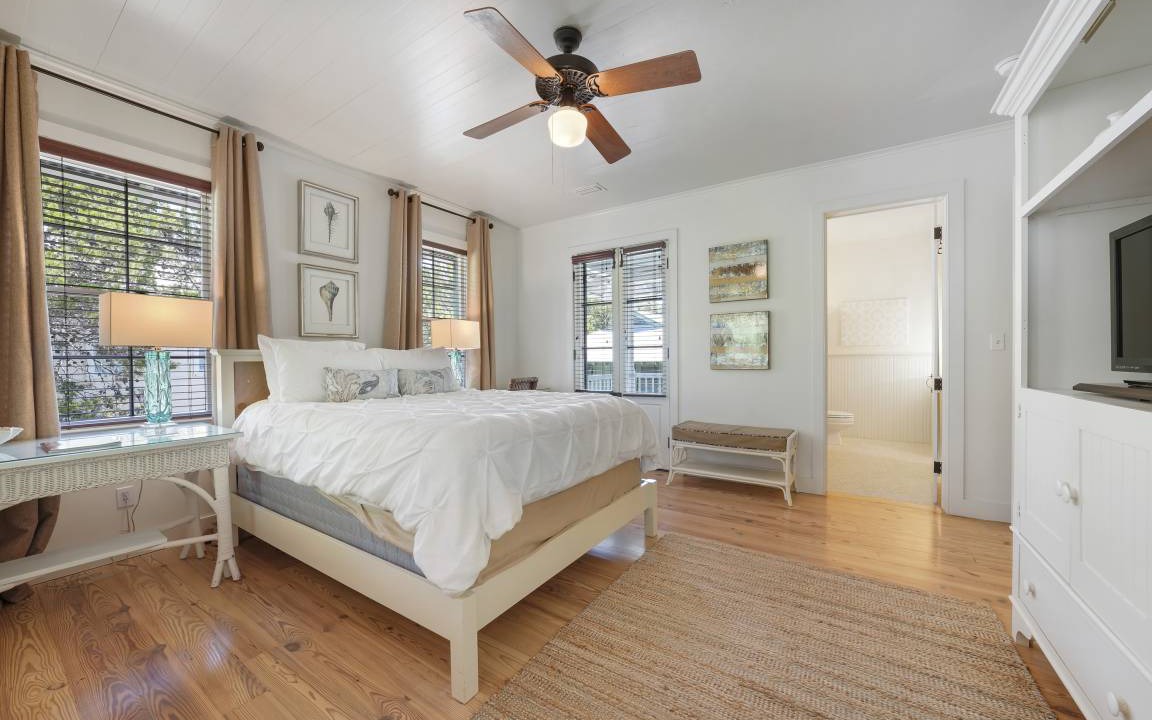 Photo of Bedroom in Seaside