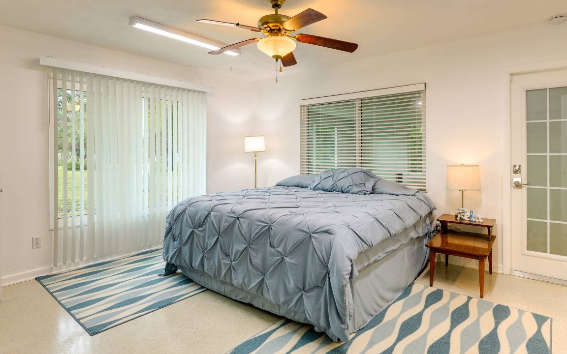 Photo of Bedroom in Indian River Estates