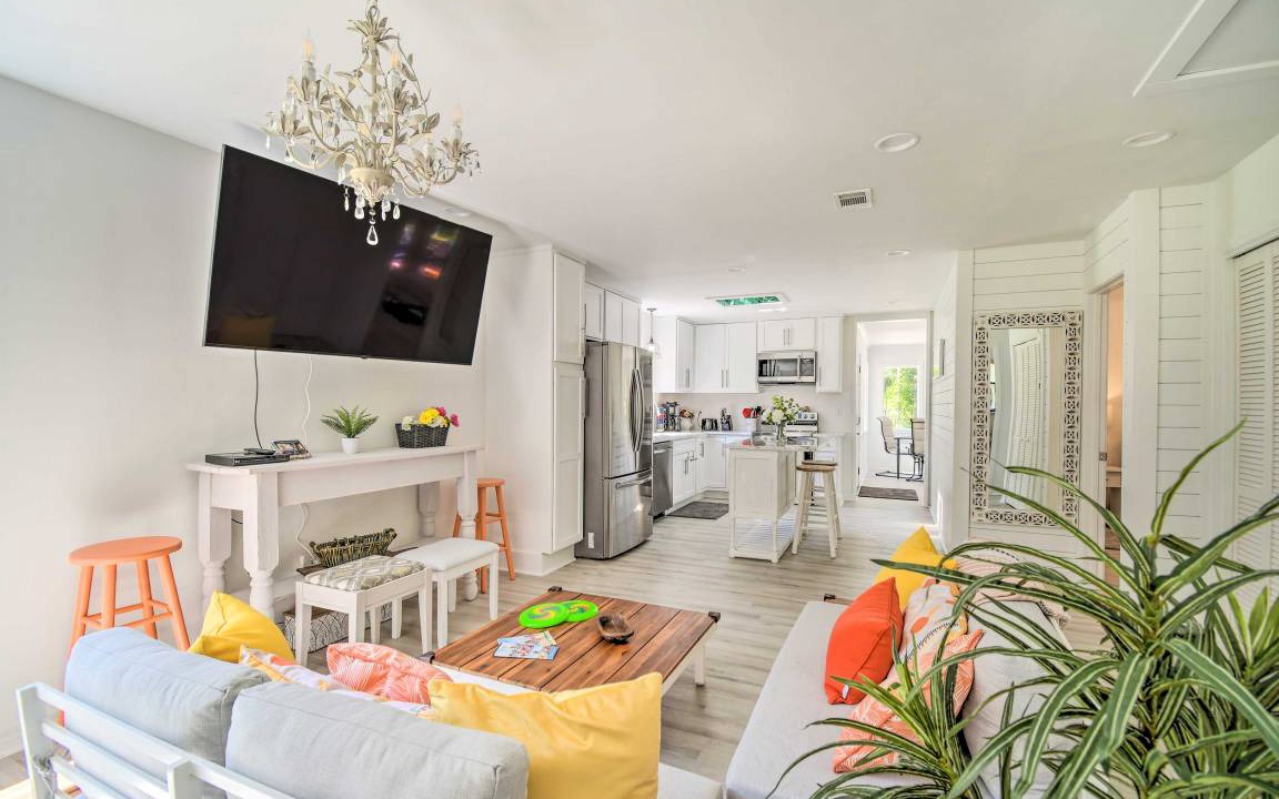 Photo of Livingroom in Foley