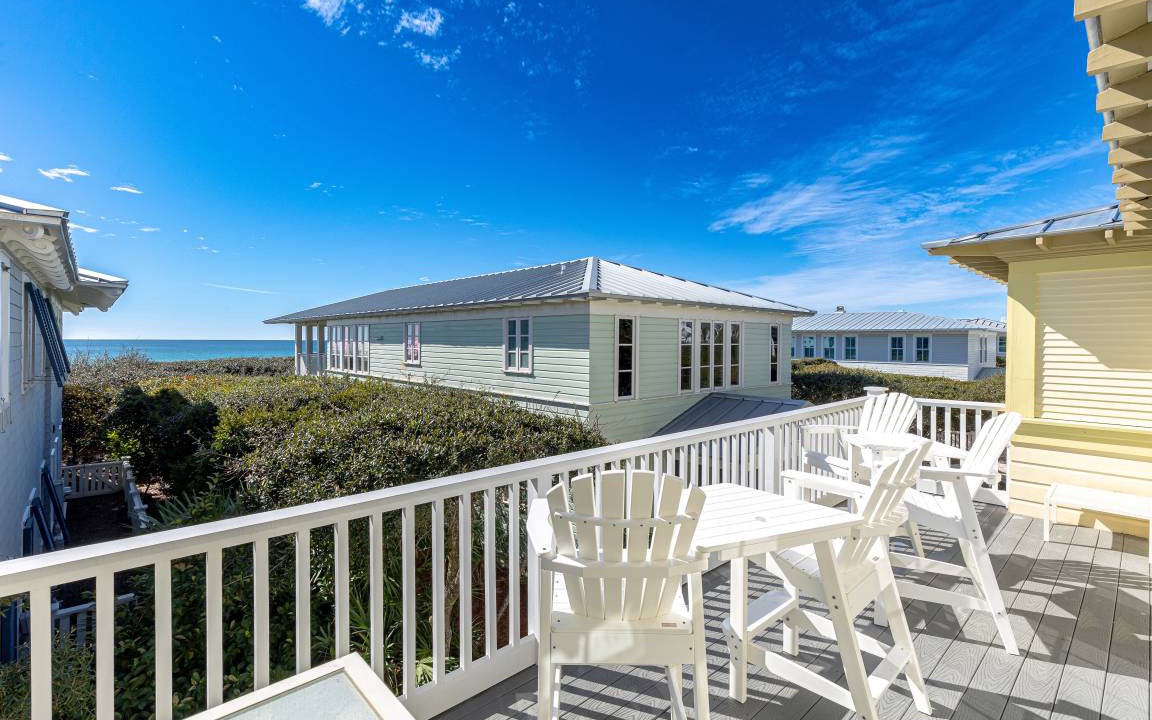 Photo of Patio Balcony in Seaside