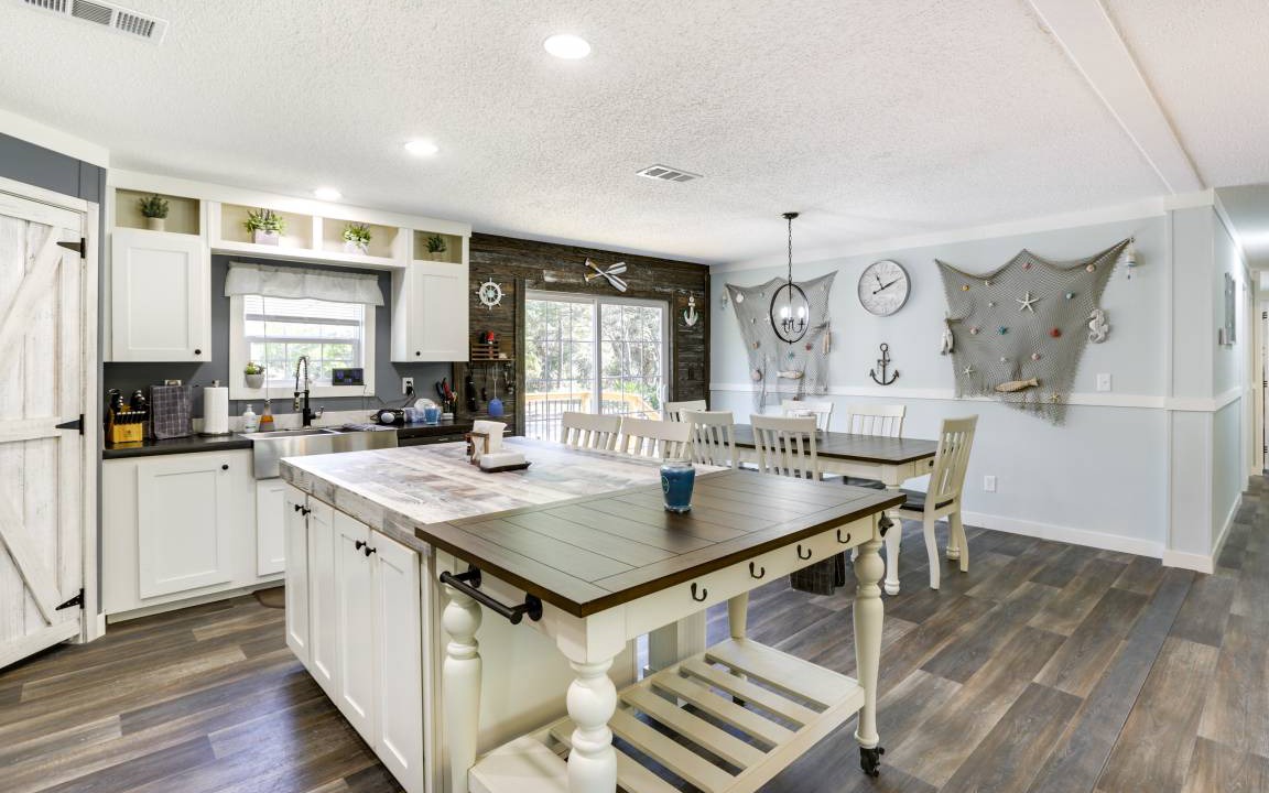Photo of Kitchen in Perry