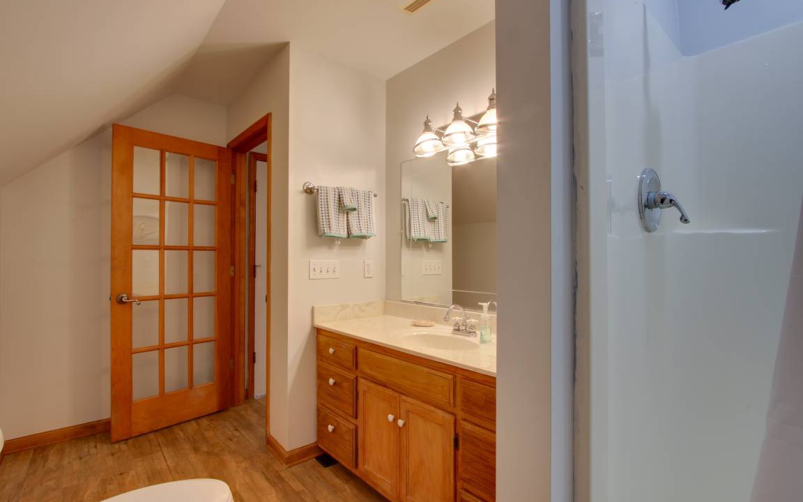 Photo of Bathroom in Killen