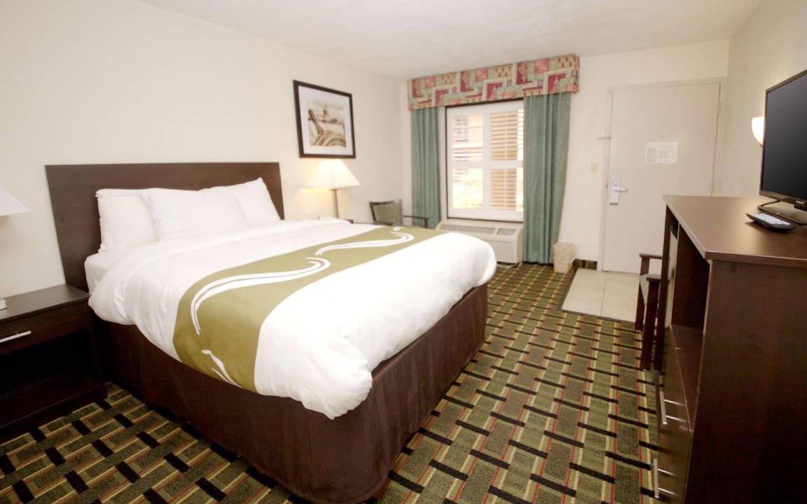 Photo of Bedroom in Doctors Inlet