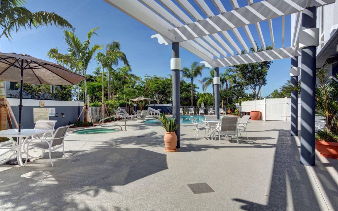 Photo of Others in Pembroke Pines