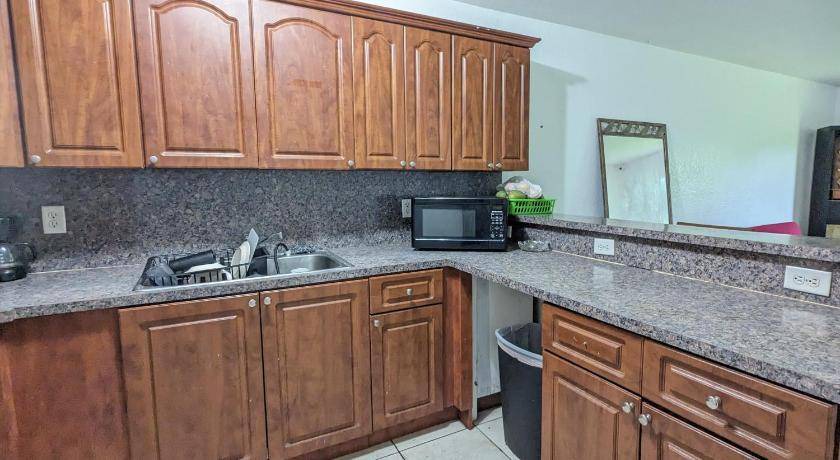 Photo of Kitchen in West Little River