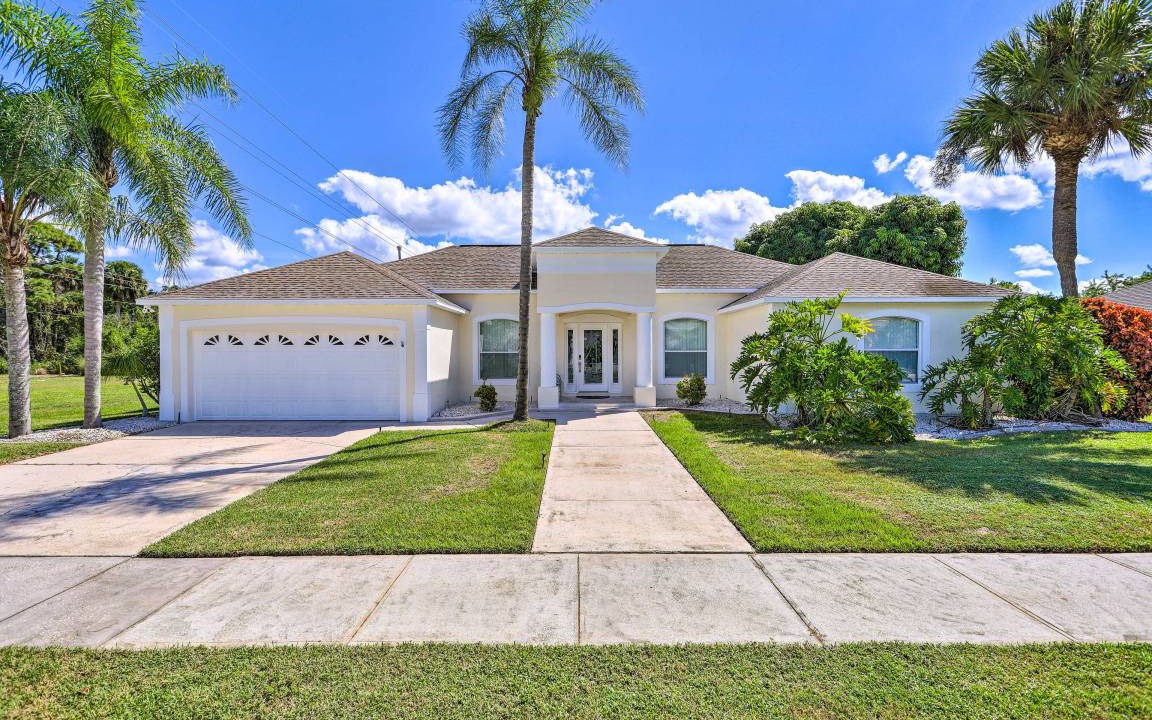 Photo of Buildings in Merritt Island