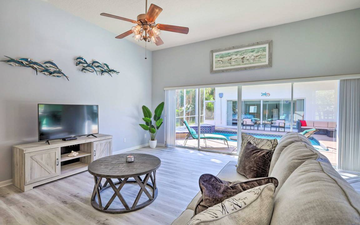Photo of Livingroom in Merritt Island