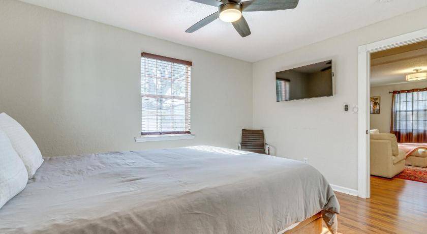 Photo of Bedroom in East Hill