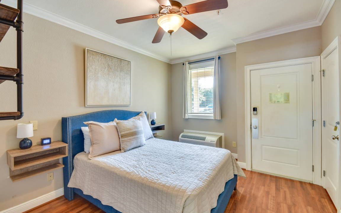Photo of Bedroom in Auburn