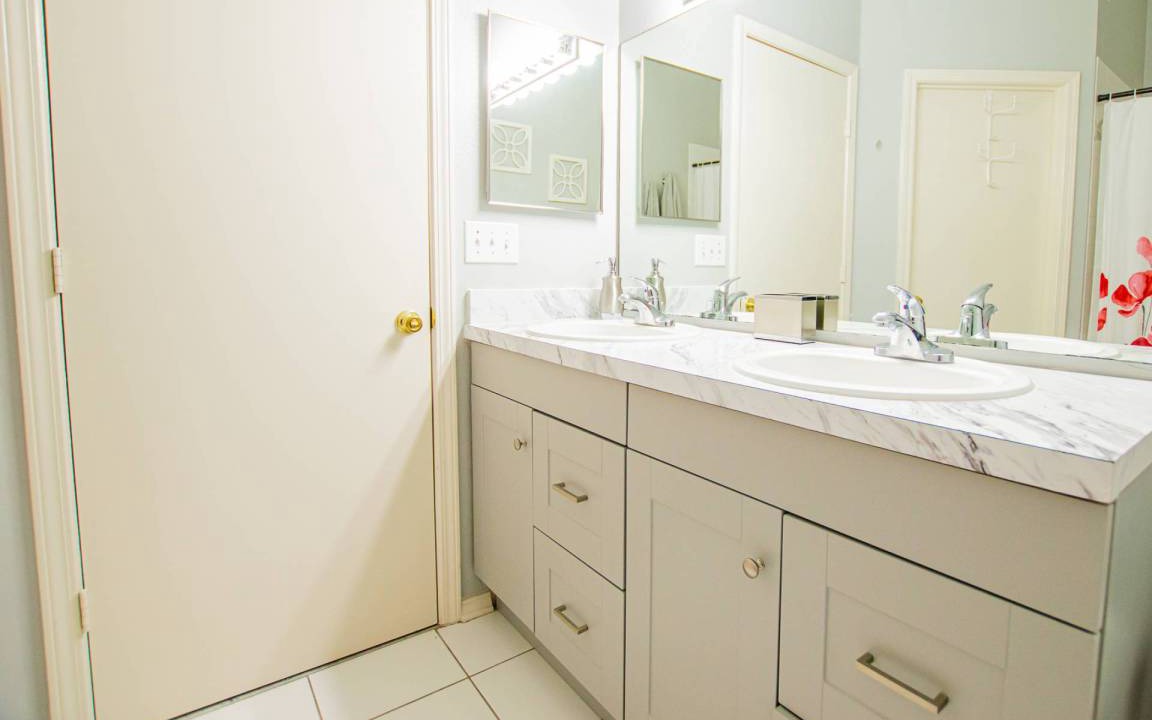 Photo of Bathroom in Meadow Pointe