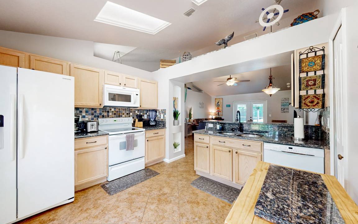 Photo of Kitchen in Lakewood Park