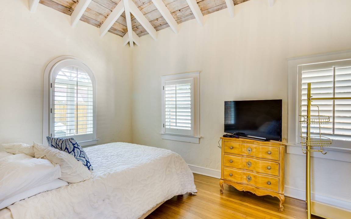 Photo of Bedroom in Southside
