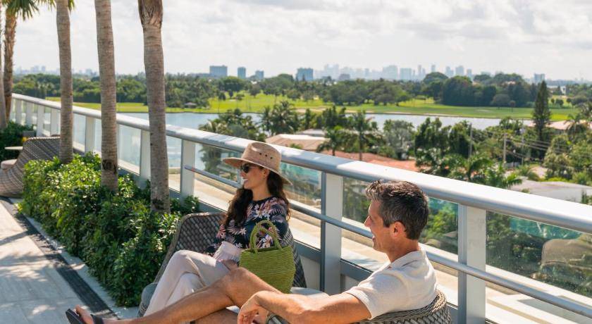 Photo of Others in Bay Harbor Islands