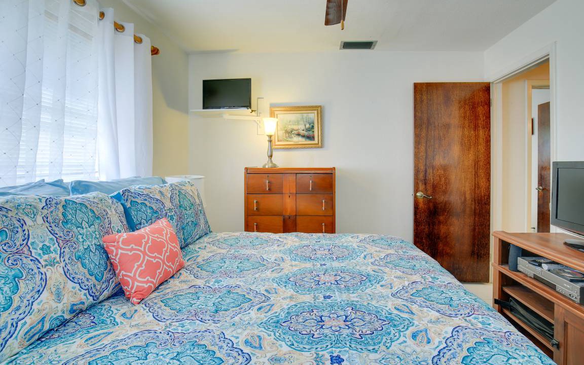 Photo of Bedroom in Disston Heights