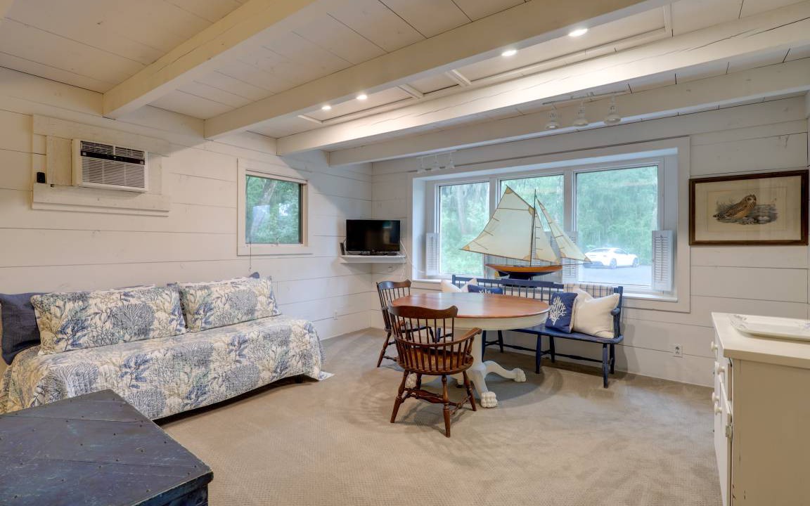 Photo of Livingroom in Fernandina Beach