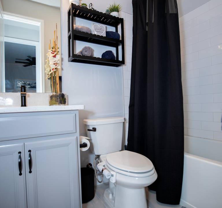 Photo of Bathroom in Colonialtown South