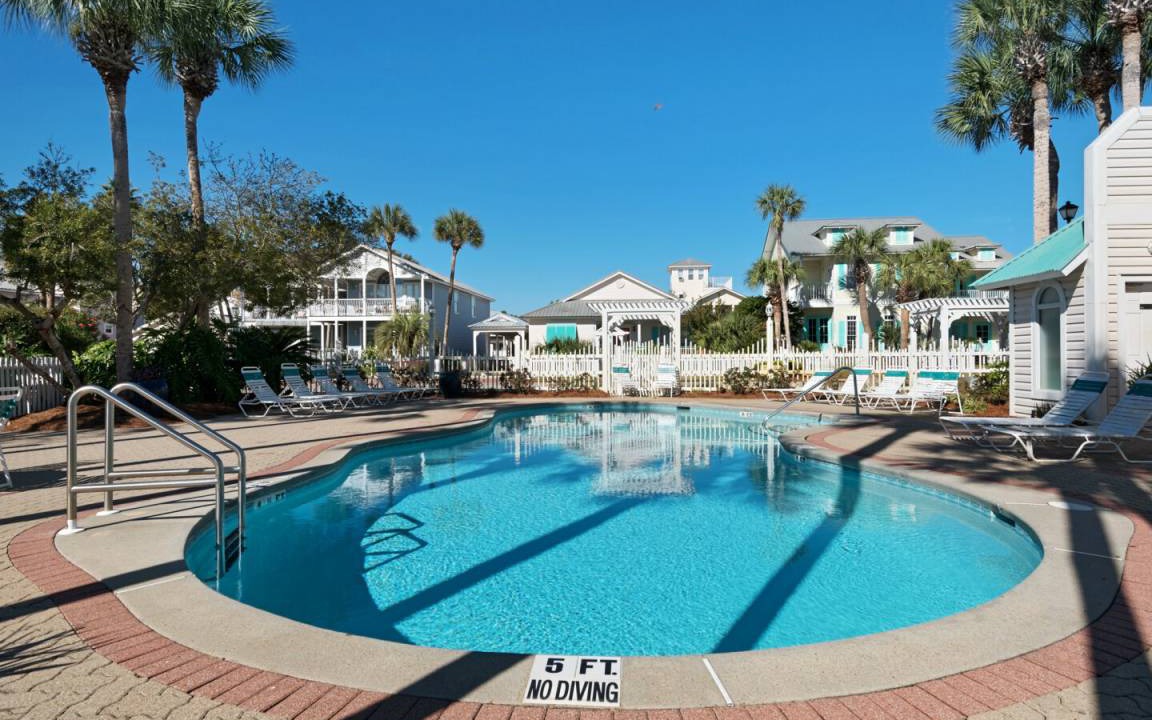 Photo of Others in Crystal Shores