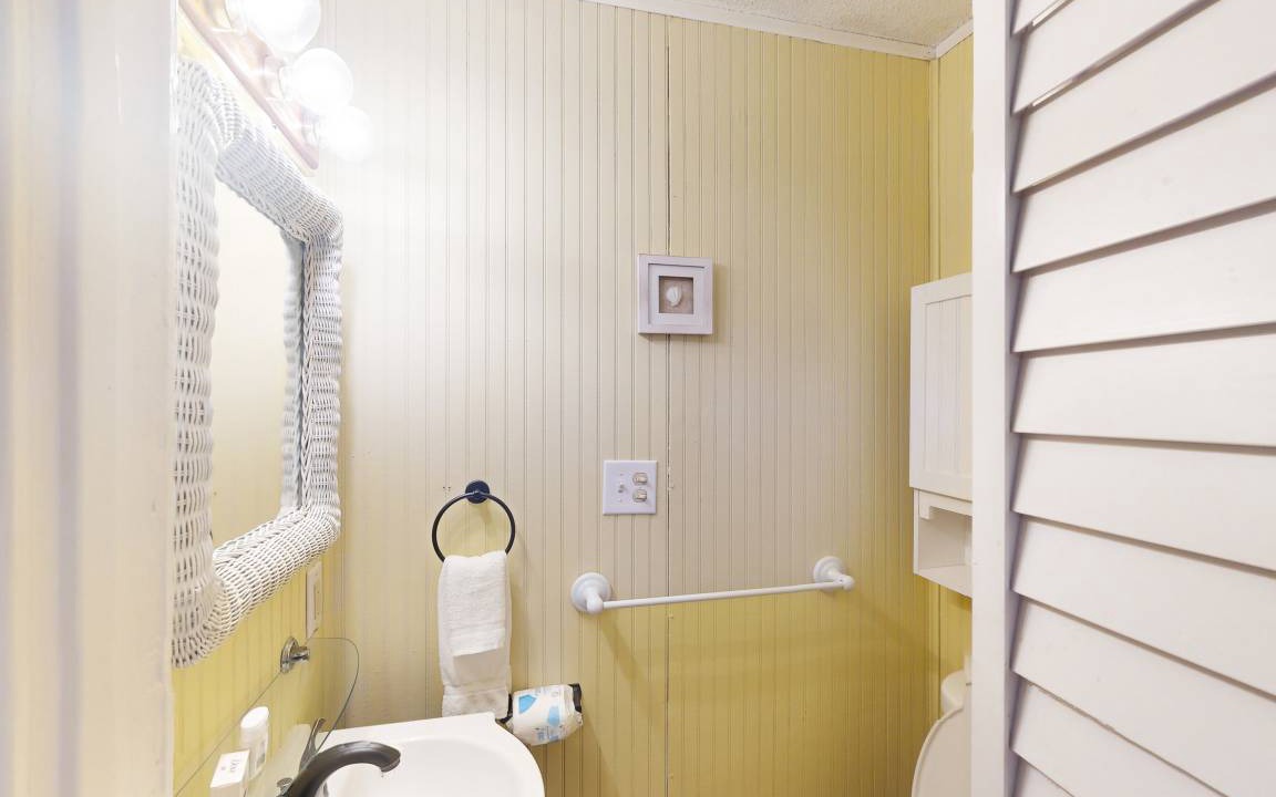 Photo of Bathroom in Fort Morgan Pines