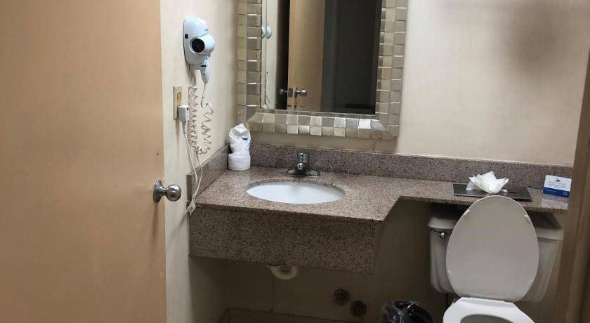 Photo of Bathroom in South Miami