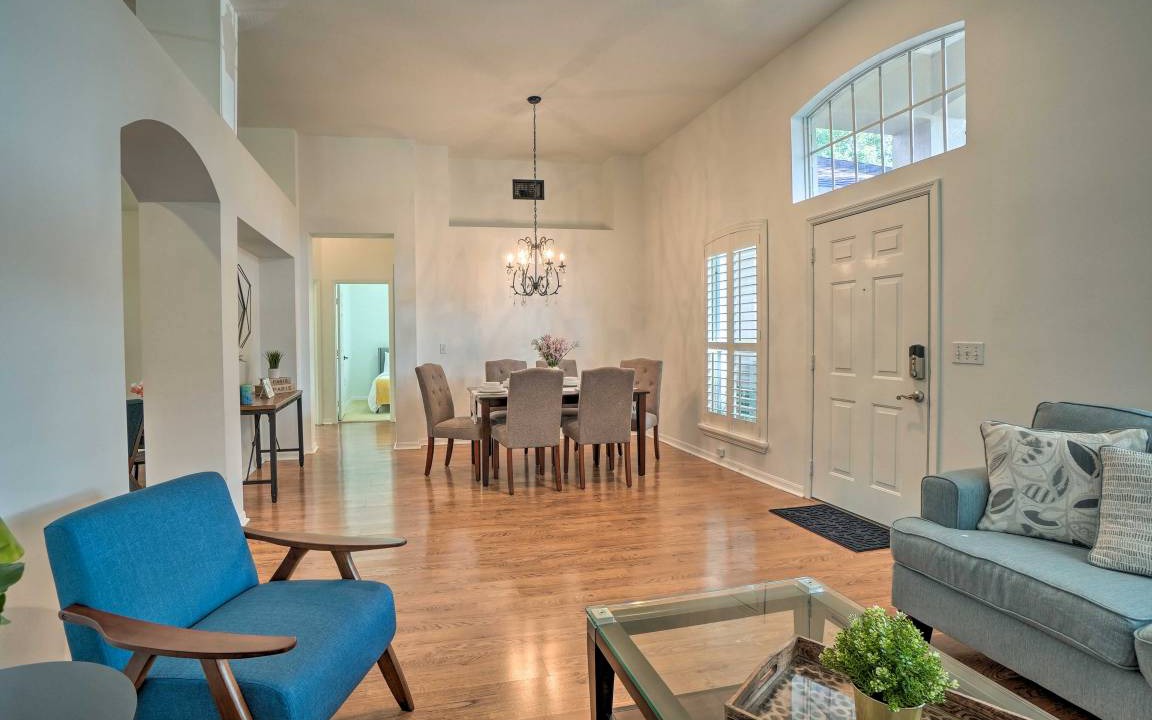 Photo of Livingroom in Sterling Ranch