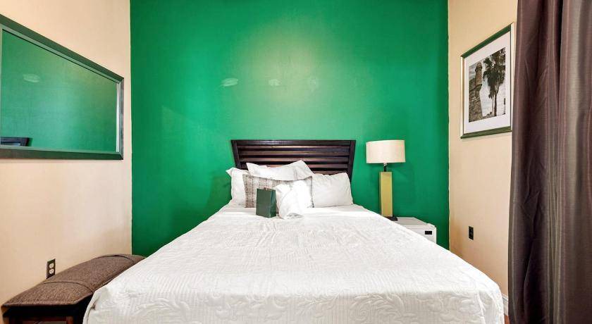 Photo of Bedroom in Orlovista