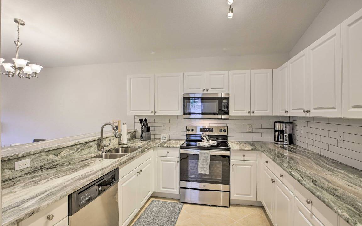 Photo of Kitchen in Botanica Lakes