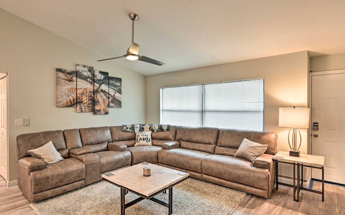 Photo of Livingroom in Highland