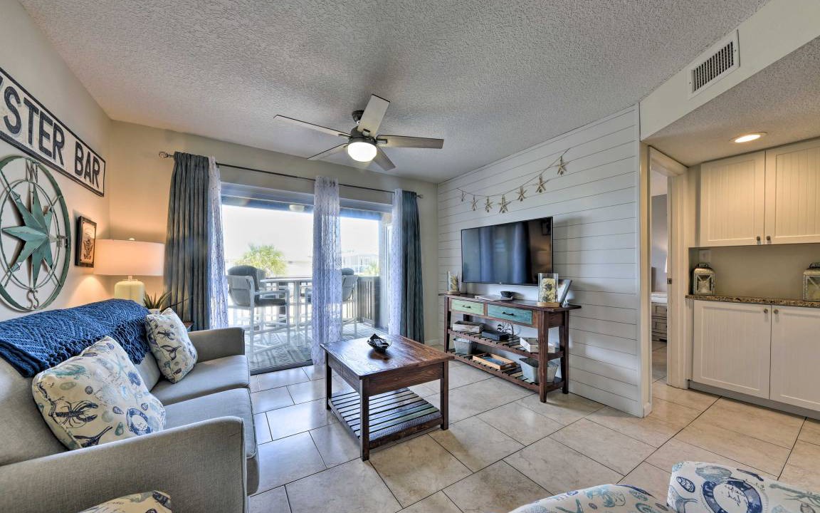 Photo of Livingroom in Fernandina Beach