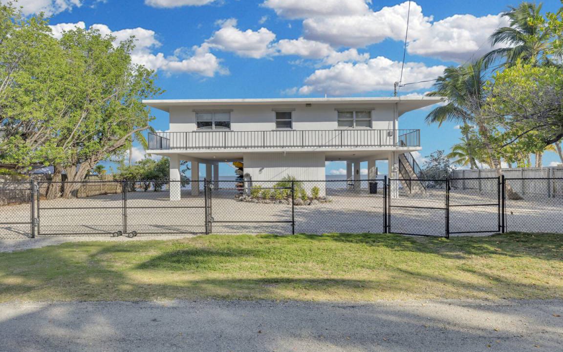 Photo of Buildings in Islamorada