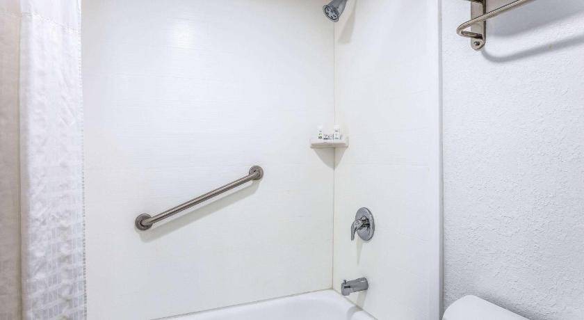 Photo of Bathroom in Altamonte Springs
