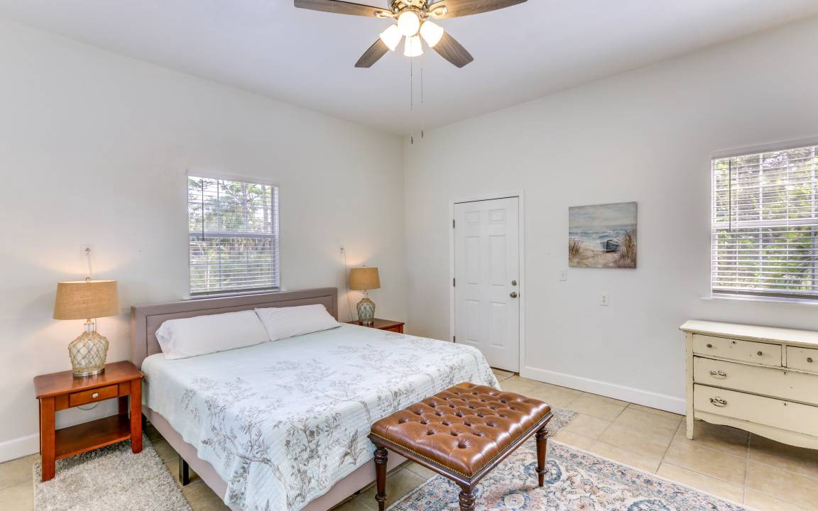Photo of Bedroom in Panacea