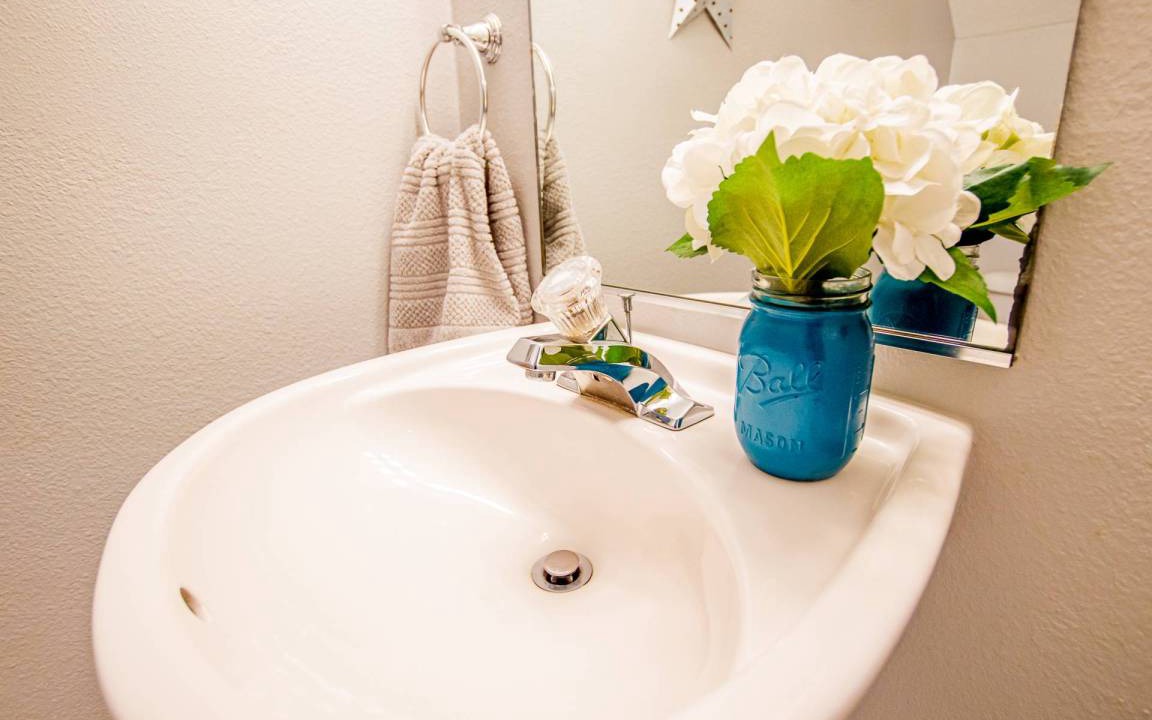Photo of Bathroom in Meadow Pointe